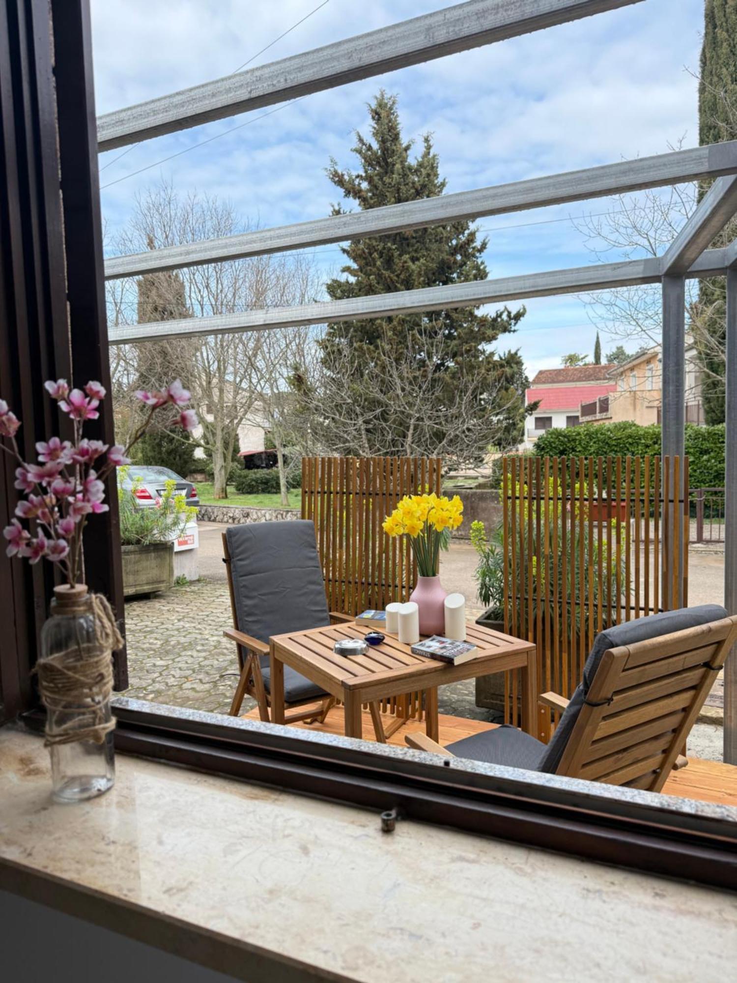 Apartments Zivko Малинска Экстерьер фото
